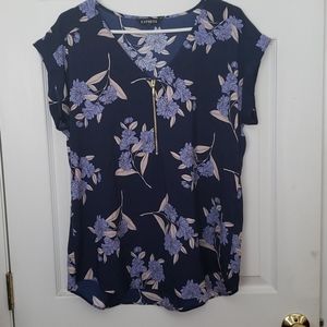 Express Silky Floral Top Zipper Accent Size L